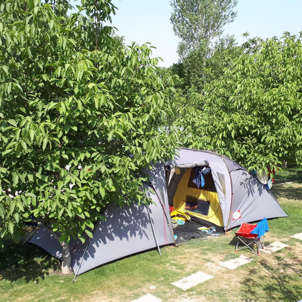 Camping 3 Gs Goght' エクステリア 写真